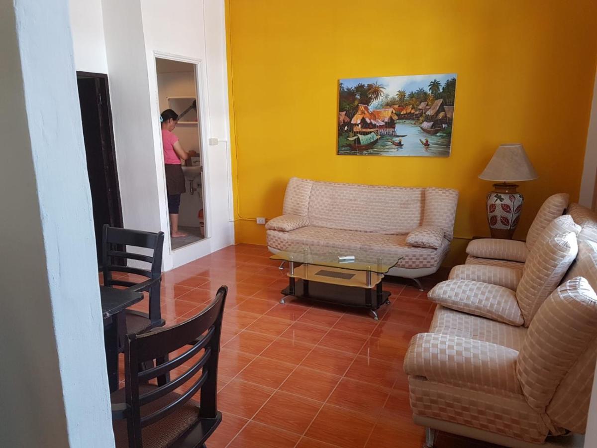 Doubleshot Guesthouse Jomtien 芭達亞 外观 照片
